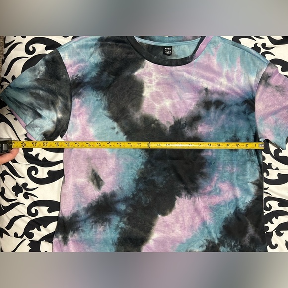 Shein Tie-Dye short sleeve shirt- purple black and blue- size l - Picture 5 of 9